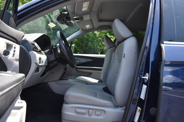 used 2023 Honda Ridgeline car, priced at $35,532