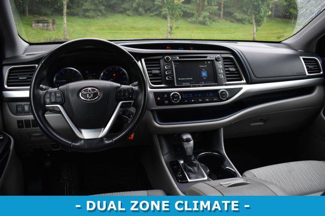 used 2019 Toyota Highlander car, priced at $24,040