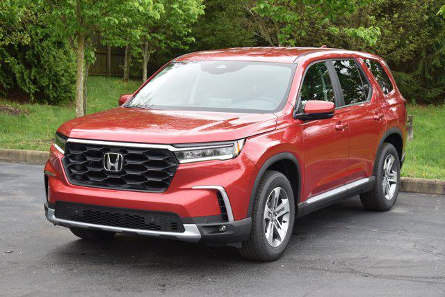 new 2025 Honda Pilot car, priced at $47,450