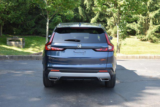 new 2026 Honda CR-V Hybrid car, priced at $40,095