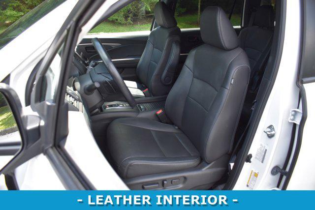used 2022 Honda Passport car, priced at $31,031
