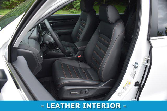 used 2025 Honda CR-V Hybrid car, priced at $38,830