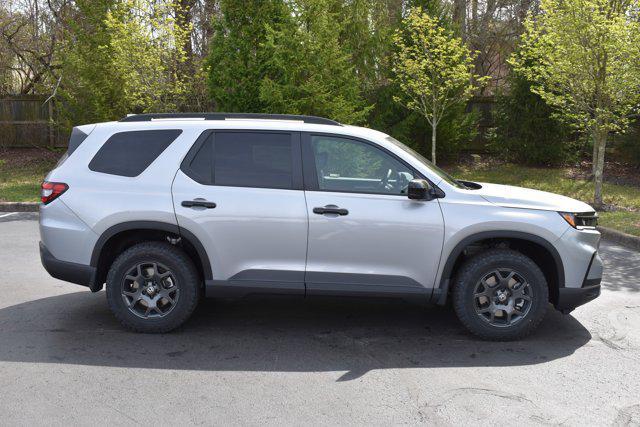 new 2025 Honda Pilot car, priced at $51,030