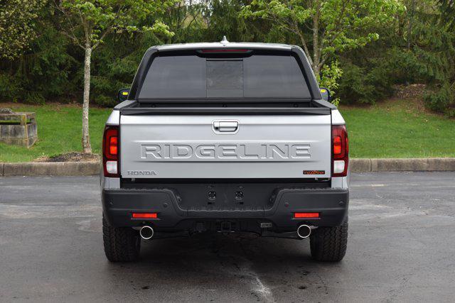 new 2025 Honda Ridgeline car, priced at $44,117