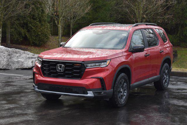 new 2025 Honda Pilot car, priced at $51,485