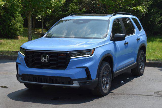 new 2025 Honda Pilot car, priced at $49,849