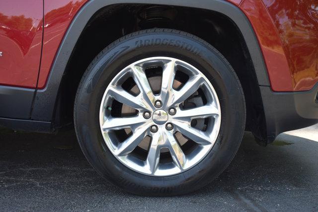 used 2015 Jeep Cherokee car, priced at $13,276