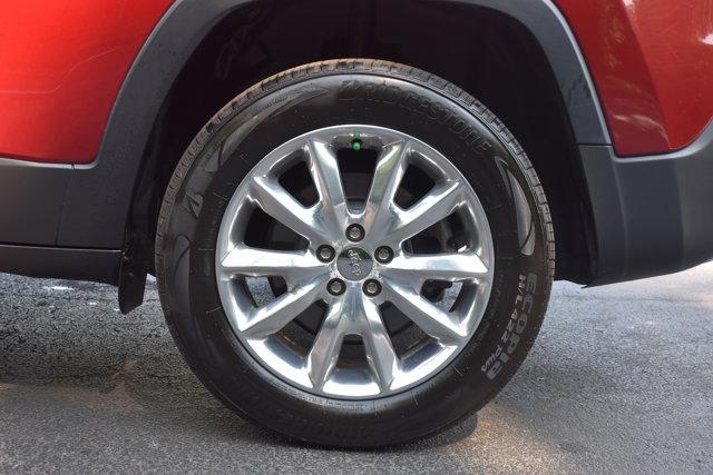 used 2015 Jeep Cherokee car, priced at $13,276