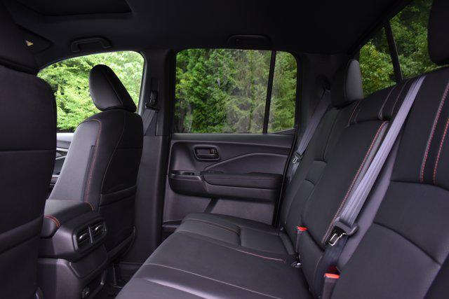 new 2025 Honda Ridgeline car, priced at $45,856