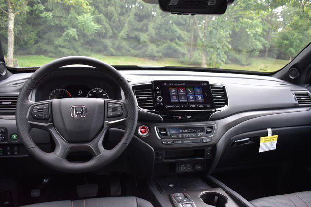 new 2025 Honda Ridgeline car, priced at $45,856