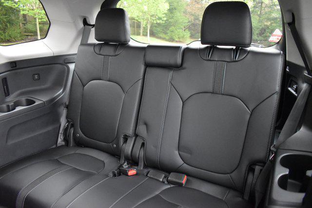 new 2025 Honda Pilot car, priced at $47,780