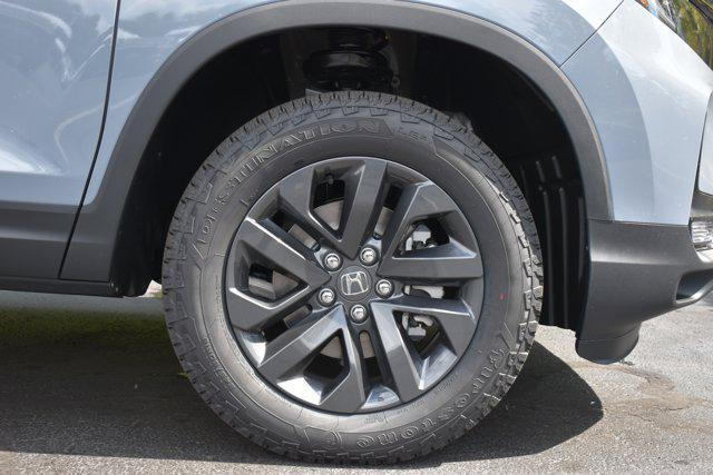 new 2025 Honda Ridgeline car, priced at $40,240