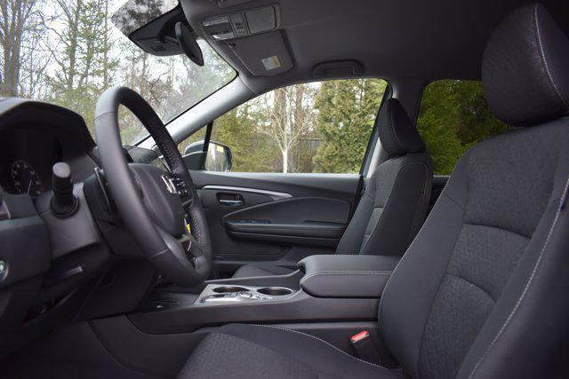new 2025 Honda Ridgeline car, priced at $40,240