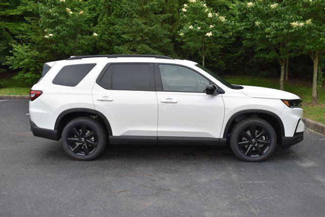 new 2025 Honda Pilot car, priced at $52,082