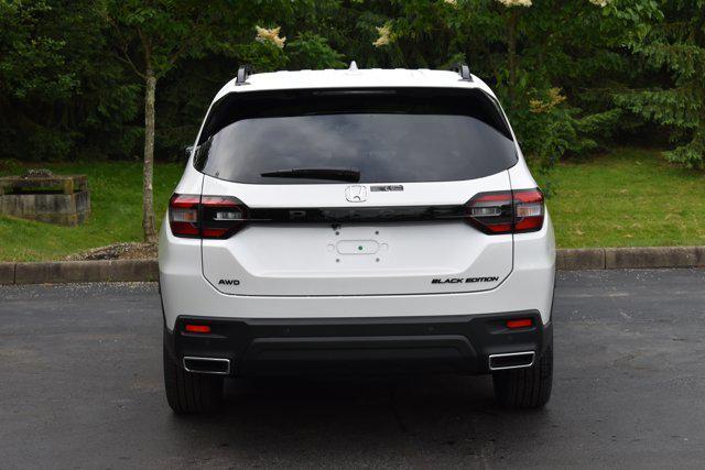 new 2025 Honda Pilot car, priced at $52,082