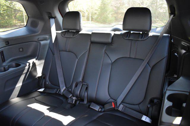 new 2025 Honda Pilot car, priced at $52,082