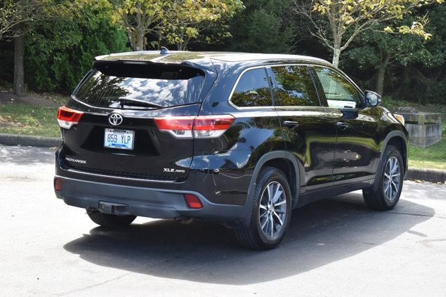 used 2018 Toyota Highlander car, priced at $19,847