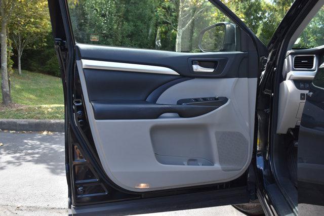 used 2018 Toyota Highlander car, priced at $19,847