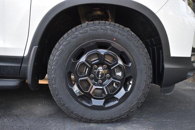 new 2025 Honda Ridgeline car, priced at $45,660