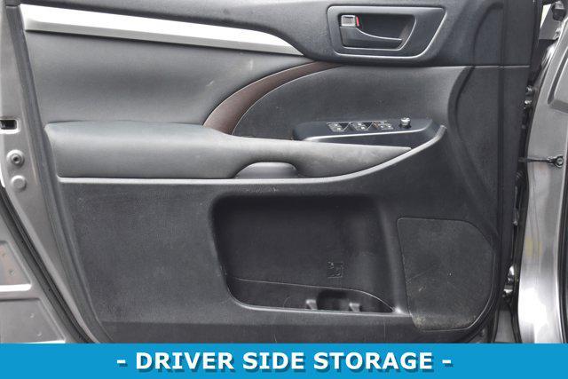 used 2018 Toyota Highlander car, priced at $19,026
