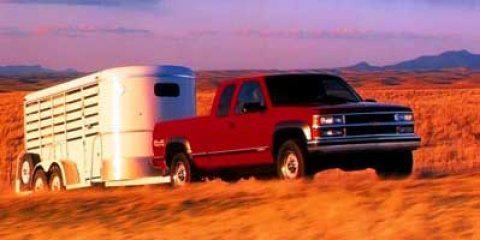 used 2000 Chevrolet 2500 car