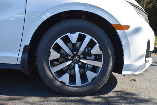 new 2026 Honda Odyssey car, priced at $44,645
