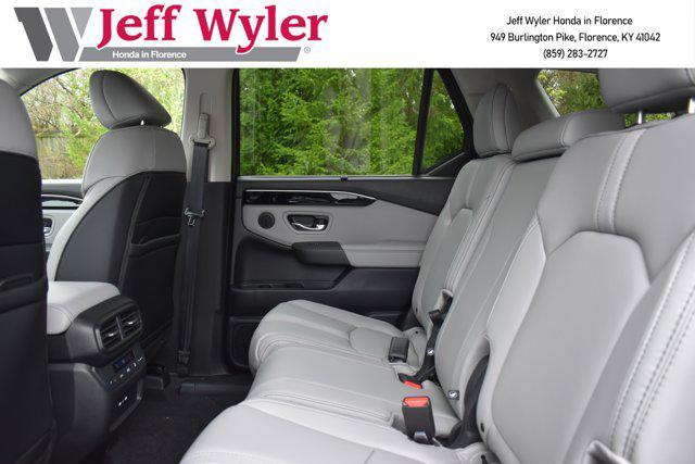 new 2025 Honda Pilot car, priced at $48,839