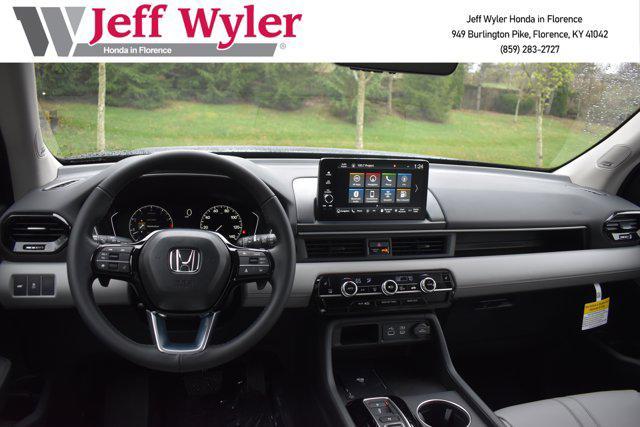 new 2025 Honda Pilot car, priced at $48,839
