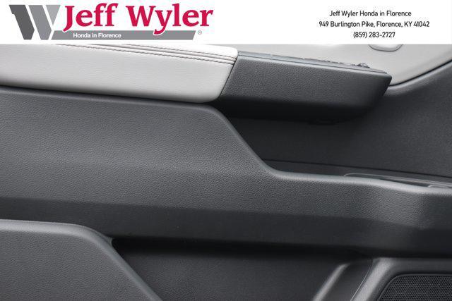 new 2025 Honda Pilot car, priced at $48,839