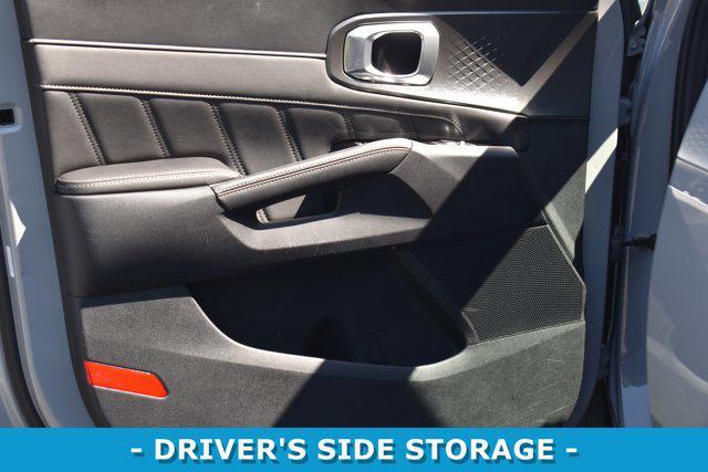 used 2022 Kia Sorento car, priced at $29,826