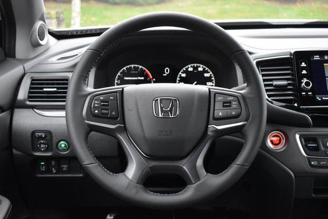 new 2025 Honda Ridgeline car, priced at $43,998