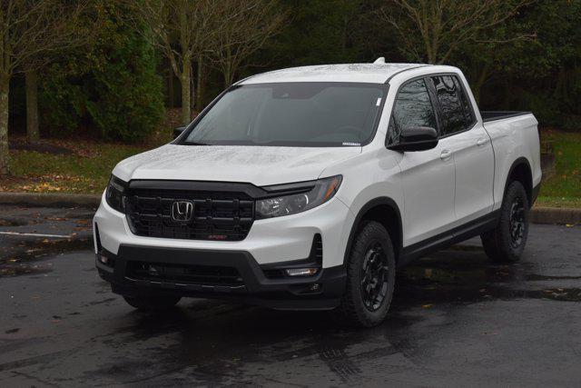 new 2025 Honda Ridgeline car, priced at $43,998