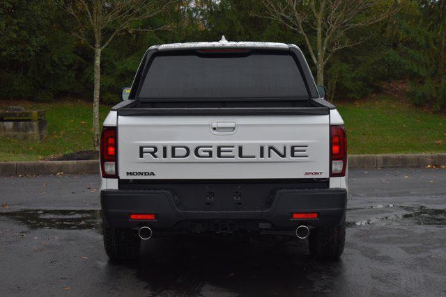 new 2025 Honda Ridgeline car, priced at $43,998