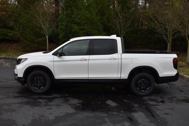 new 2025 Honda Ridgeline car, priced at $43,998