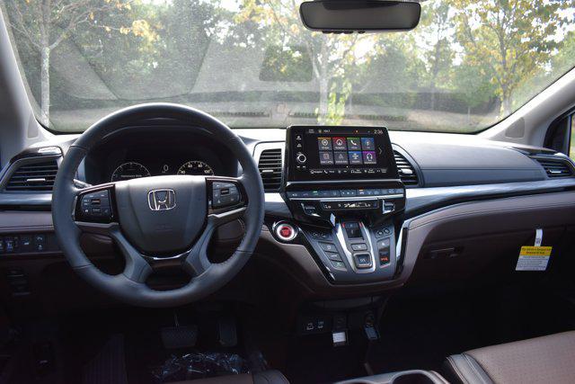 new 2025 Honda Odyssey car, priced at $52,985