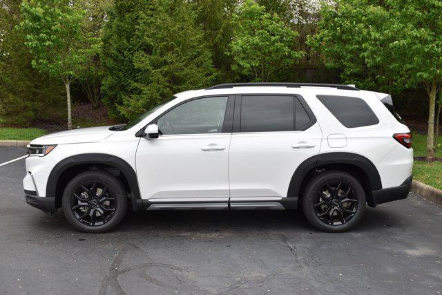 new 2025 Honda Pilot car, priced at $53,650