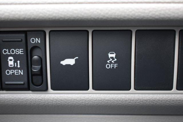 new 2025 Honda Odyssey car, priced at $43,570