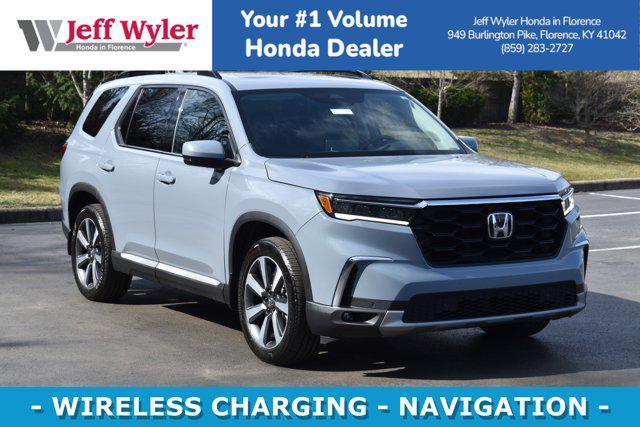 used 2025 Honda Pilot car, priced at $47,678