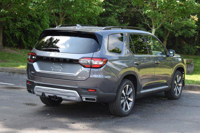 new 2025 Honda Pilot car, priced at $56,150