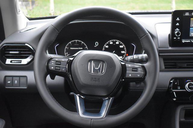 new 2025 Honda Pilot car, priced at $50,950