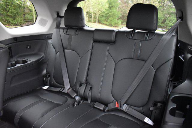 new 2025 Honda Pilot car, priced at $50,950