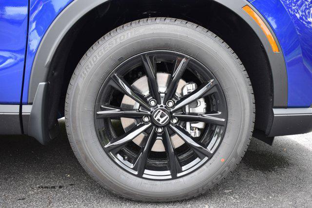new 2025 Honda CR-V Hybrid car, priced at $40,900