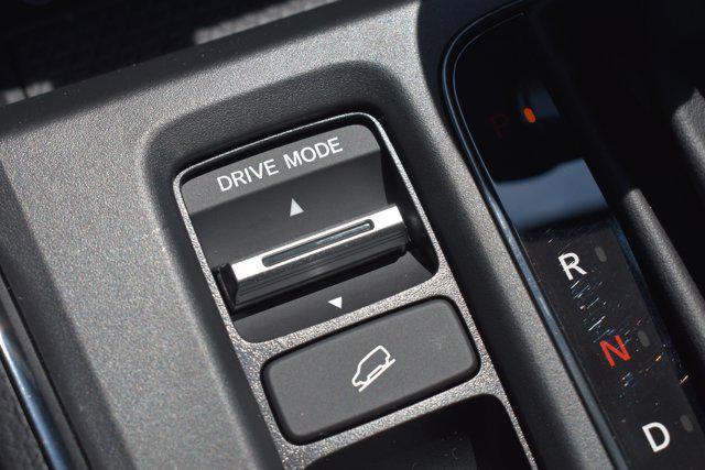 new 2026 Honda CR-V Hybrid car, priced at $38,425