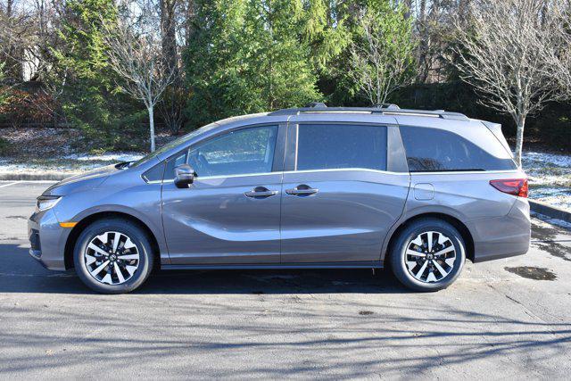 new 2025 Honda Odyssey car, priced at $43,910