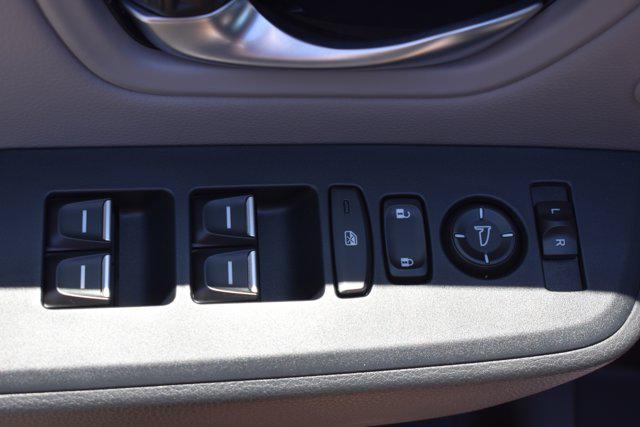 new 2025 Honda Pilot car, priced at $47,980