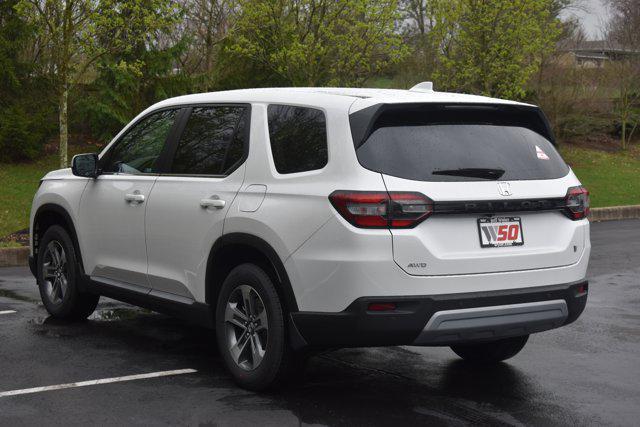 new 2025 Honda Pilot car, priced at $47,980