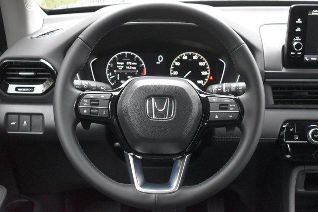 new 2025 Honda Pilot car, priced at $47,405
