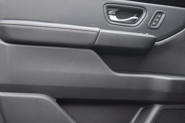 new 2025 Honda Pilot car, priced at $52,135