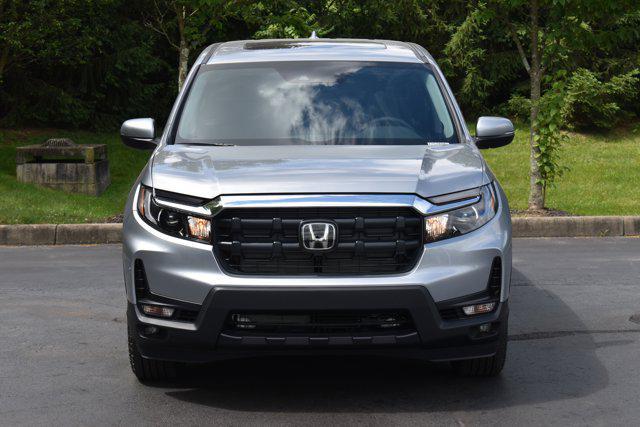 new 2025 Honda Ridgeline car, priced at $45,830