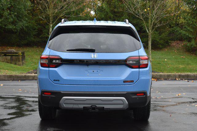 new 2025 Honda Pilot car, priced at $51,685